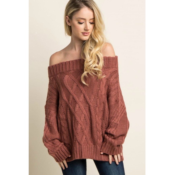 Aakaa Sweaters - Aakaa Off The Shoulder Oversized Sweater